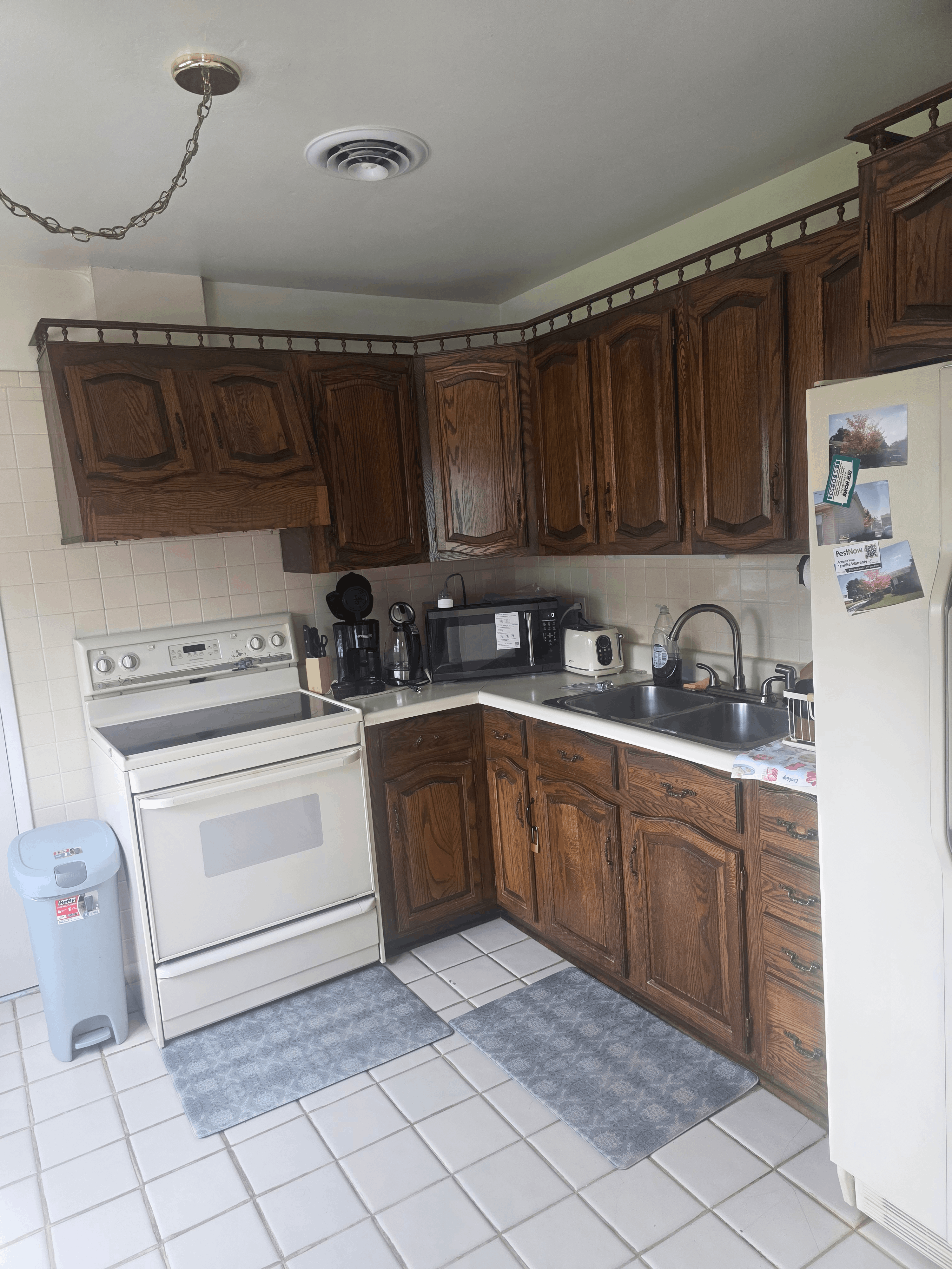 Open Kitchen for Fresh Home-Cooked Meals